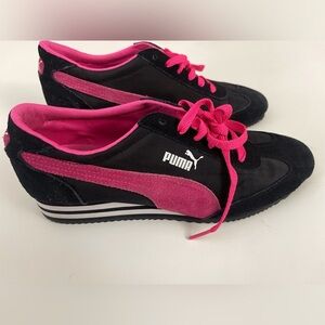 (Sold) Puma Black and Pink Low-Top Sneakers with Suede Finish Activewear Running